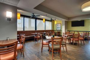 Restoran atau tempat lain untuk makan di Drury Inn & Suites Bowling Green
