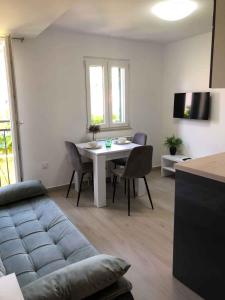 Posezení v ubytování Apartment in Primosten - Sibenik Riviera 35564