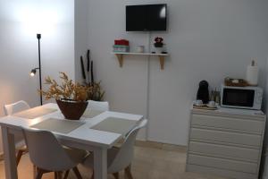 TV a/nebo společenská místnost v ubytování ALOV