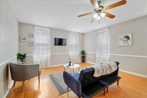 Dining area sa apartment