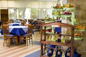 Gallery image of Hotel Laguna Mare in Albena +17 photos