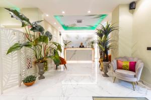 A seating area at Suite Dreams Montecatini