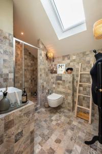 Et badeværelse på Sublime duplex 100m2 Villa classée