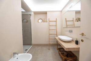 Et badeværelse på Villa Ondina + 21 billeder