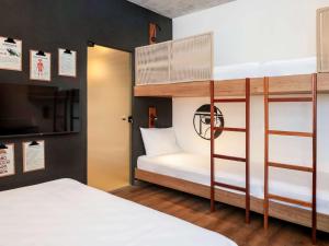 Postel nebo postele na pokoji v ubytování ibis Styles Maceió Pajuçara