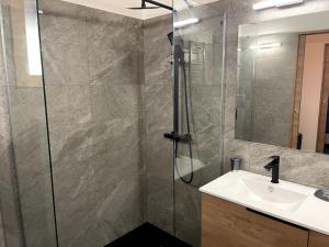 Fotografie z fotogalerie ubytování megeve demi quartier chalet 12 p v destinaci Demi-Quartier