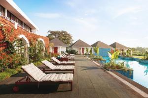 Bazén v ubytování Storii By ITC Hotels Moira Riviera nebo v jeho okolí