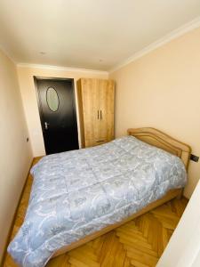 Postel nebo postele na pokoji v ubytování Надежда + 10 fotografií
