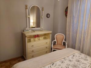 Postel nebo postele na pokoji v ubytování apartamento gran Vía