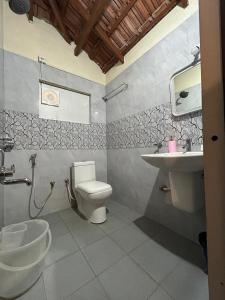 Koupelna v ubytování Jungle Hill Resort Coorg