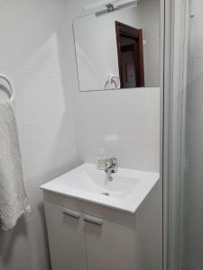 Koupelna v ubytování apartamento gran Vía