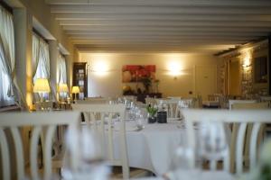 Restaurace v ubytování Tenuta Albertini + 24 fotografií