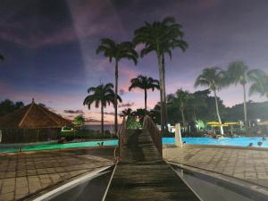 Bassein majutusasutuses Ti Coco Luce family à Sainte Luce dans village de vacances või selle lähedal