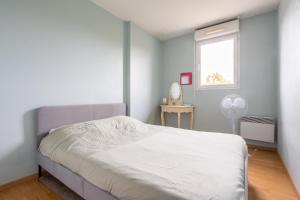 Posteľ alebo postele v izbe v ubytovaní SWEET CONDO - 10 DISNEY - 1 MIN GARE