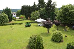 Zahrada ubytování Hotel Bechtel
