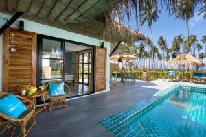 obraz willi z basenem w obiekcie Manao Seaview Pool Villa 25 - 5 Mins Walk To The Beach w mieście Ko Lanta