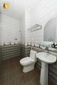 ALEX HOTEL - Tường Phương tesisinde bir banyo