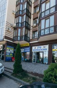 Budova, v ktorej sa apartmán nachádza