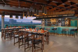 A restaurant or other place to eat at Four Points by Sheraton Kampala