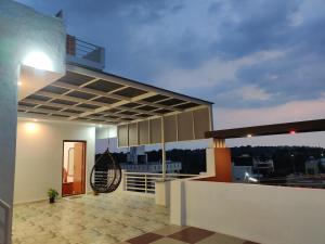 Balkón nebo terasa v ubytování SkyHouse Homestay