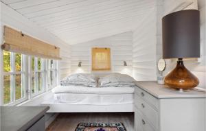Ένα ή περισσότερα κρεβάτια σε δωμάτιο στο Beautiful Home In Nykøbing Sj With Wifi +10 φωτογραφίες