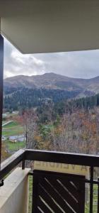 Vue générale sur la montagne ou vue sur la montagne depuis l'appartement