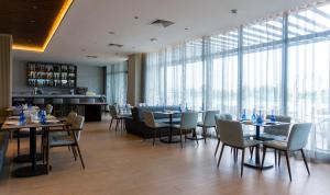 Restoran atau tempat lain untuk makan di Black Diamond Hotel