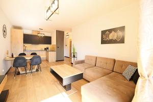 Posezení v ubytování Apartimento Angel River 7