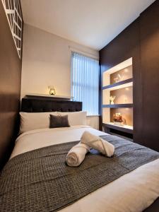 מיטה או מיטות בחדר ב-Nice and comfy 1 bedroom apartment!