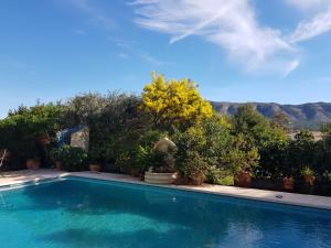 Bazén v ubytovaní Luxury Villa Costa Blanca Sea View alebo v jeho blízkosti