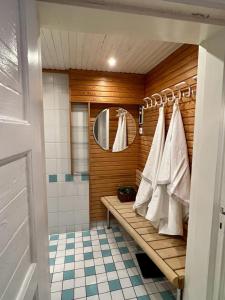 Koupelna v ubytování Cityhome Ainola