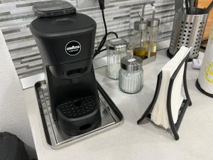 Coffee and tea making facilities at Il Sogno