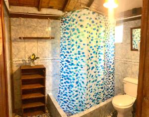 Vannituba majutusasutuses Hostal Los Orishas