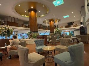 Lounge nebo bar v ubytování 641 Mountain View near Nimman Maya big swimming pool