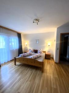 Voodi või voodid majutusasutuse Haus Reiterer toas