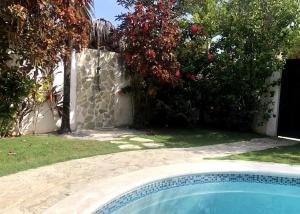 Bazén v ubytování Las Terrenas Villa- King Bed, Beaches & Dining nebo v jeho okolí