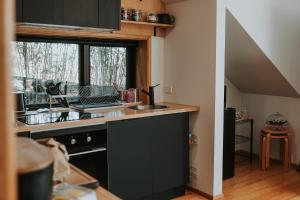 Kuchyň nebo kuchyňský kout v ubytování Finnview House