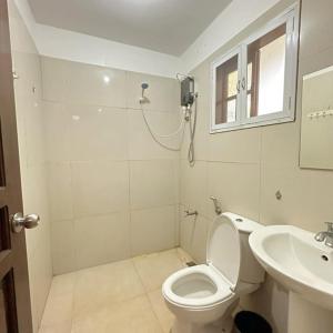 Koupelna v ubytování Earl De Princesa Hotel
