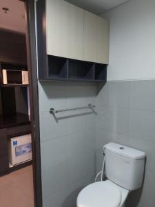 Koupelna v ubytování Nay Room