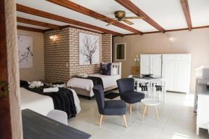 Afbeelding uit fotogalerij van Greenfields Guesthouse & Restaurant in Alberton