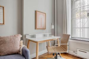 Φωτογραφία από το άλμπουμ του West Village 1br w wd nr local park NYC-1262 στη Νέα Υόρκη