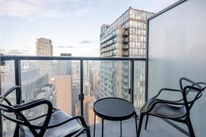 Balcony o terrace sa Globalstay. Burano Condos in Downtown Toronto