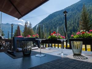 Splošen pogled na gorovje oz. razgled na gore, ki ga ponuja hotel