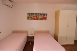 A bed or beds in a room at B&B Le Colline Country House