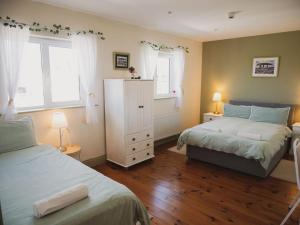 Gallery image of Aran Walkers Lodge in Inis Mor