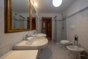 Kúpeľňa v ubytovaní Inn Aosta Apartments