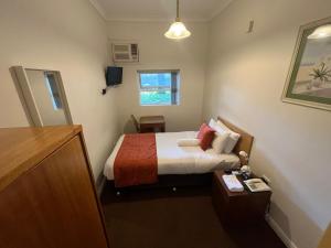 Postel nebo postele na pokoji v ubytování Princes Lodge Motel