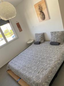 Posteľ alebo postele v izbe v ubytovaní Maison 100m2 - Jaccuzzi, Jardin, 10 min plages