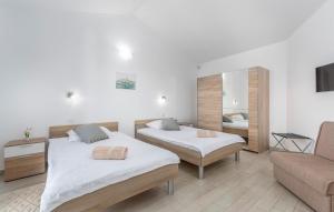 Ένα ή περισσότερα κρεβάτια σε δωμάτιο στο Villa Melli +29 φωτογραφίες
