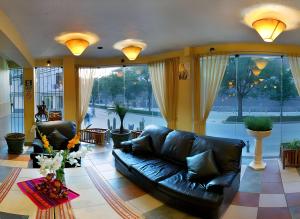 Posezení v ubytování Hotel El Puma